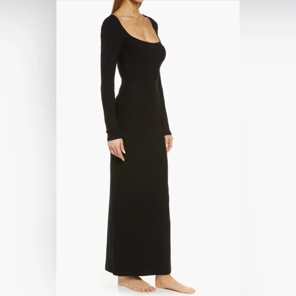SKIMS Soft Lounge Long Sleeve Dress, Size X-Small, $90 - Picture 5 of 8